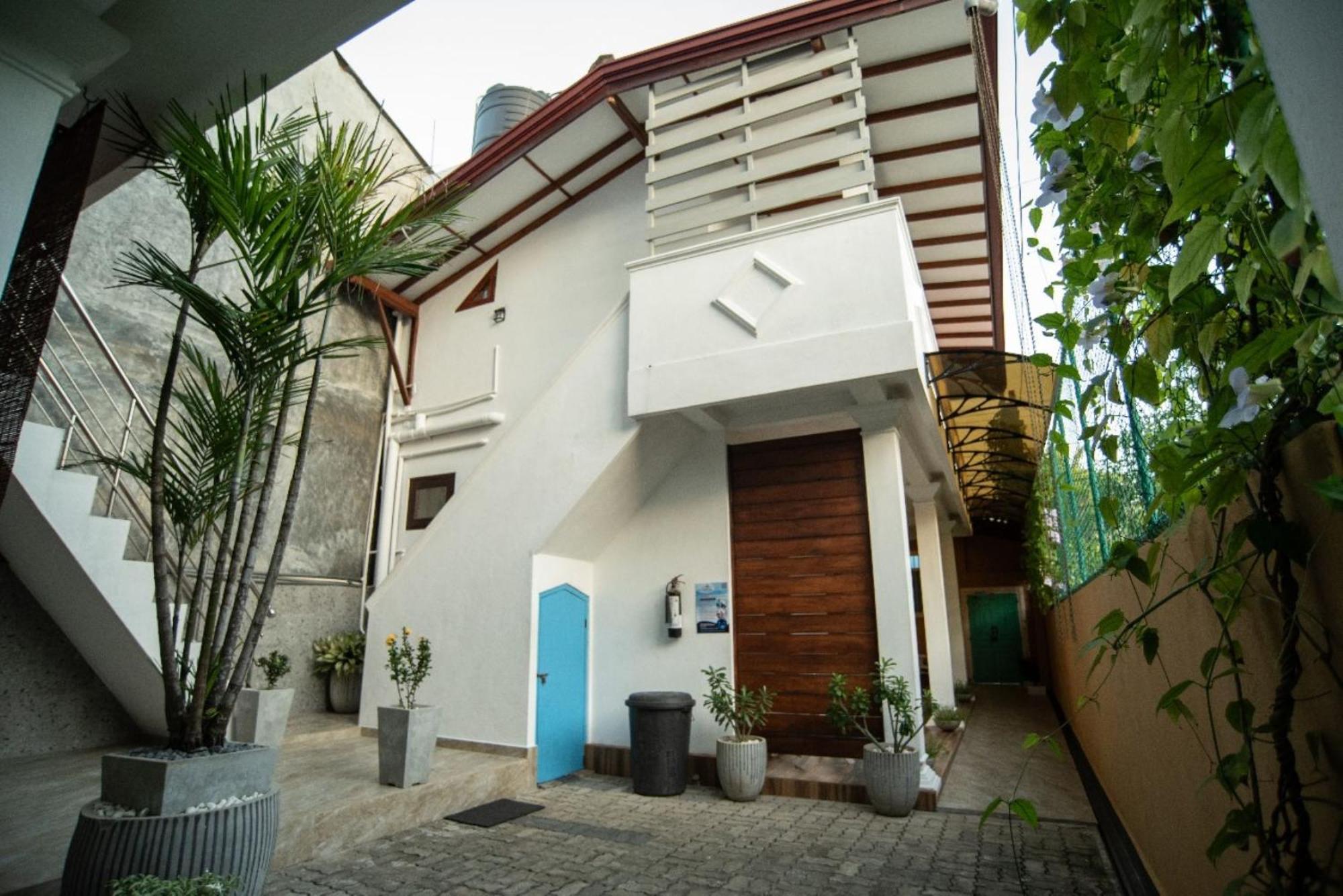 Villa Mihindi Hikkaduwa Buitenkant foto