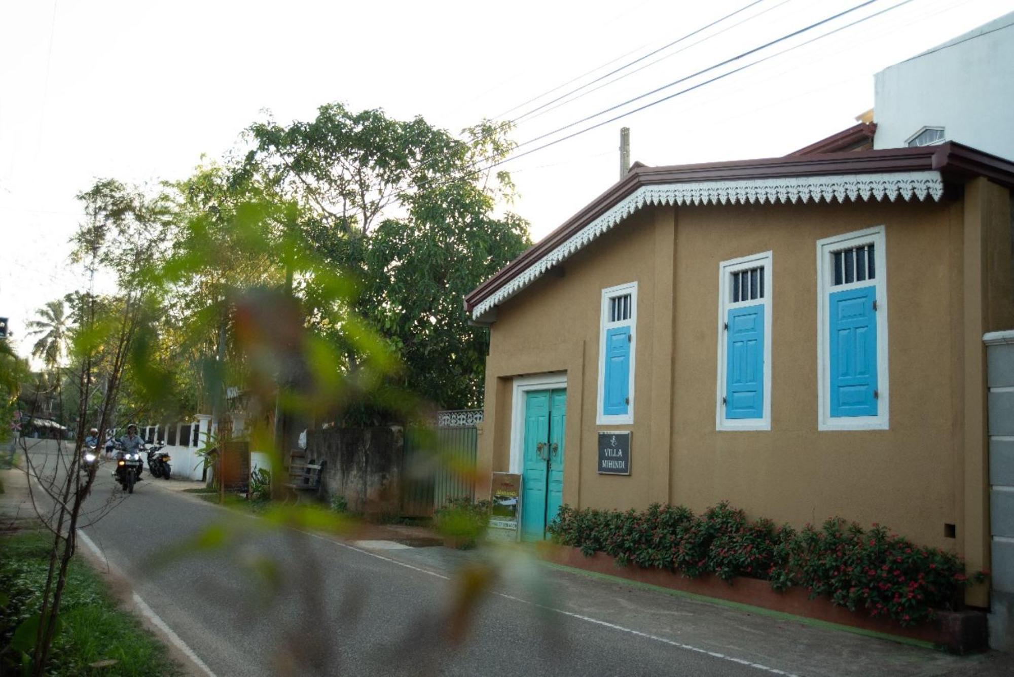 Villa Mihindi Hikkaduwa Buitenkant foto