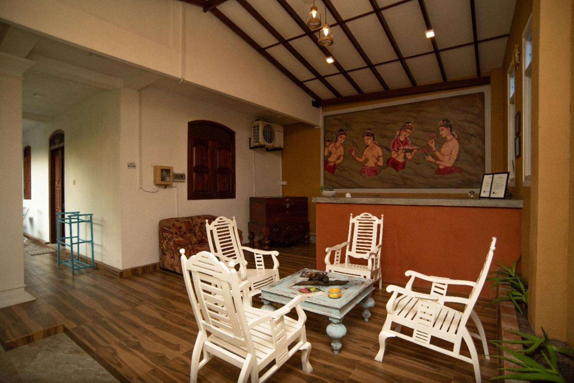 Villa Mihindi Hikkaduwa Buitenkant foto