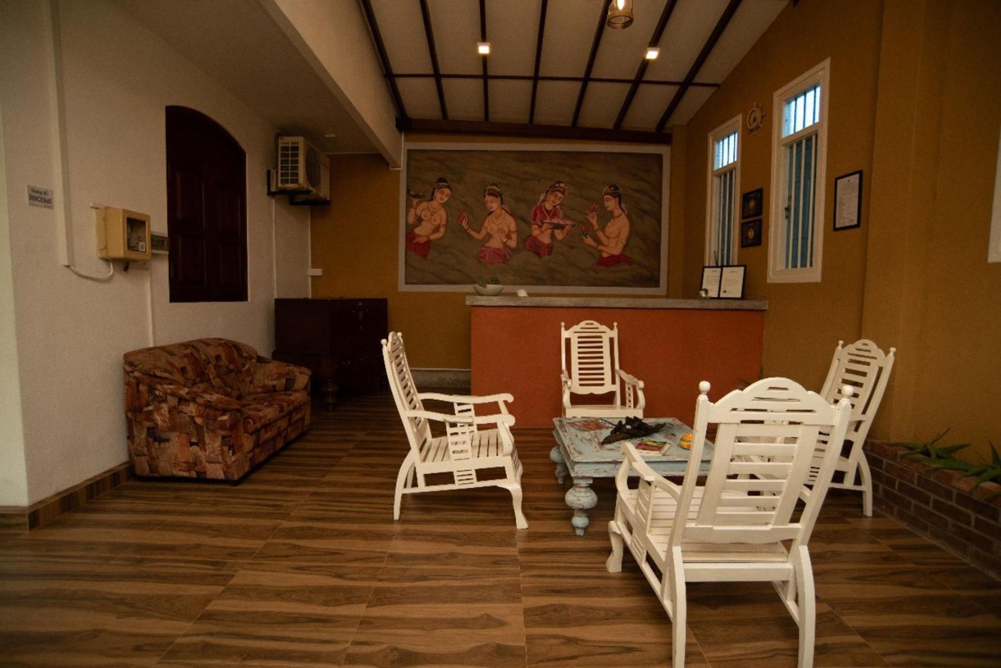 Villa Mihindi Hikkaduwa Buitenkant foto