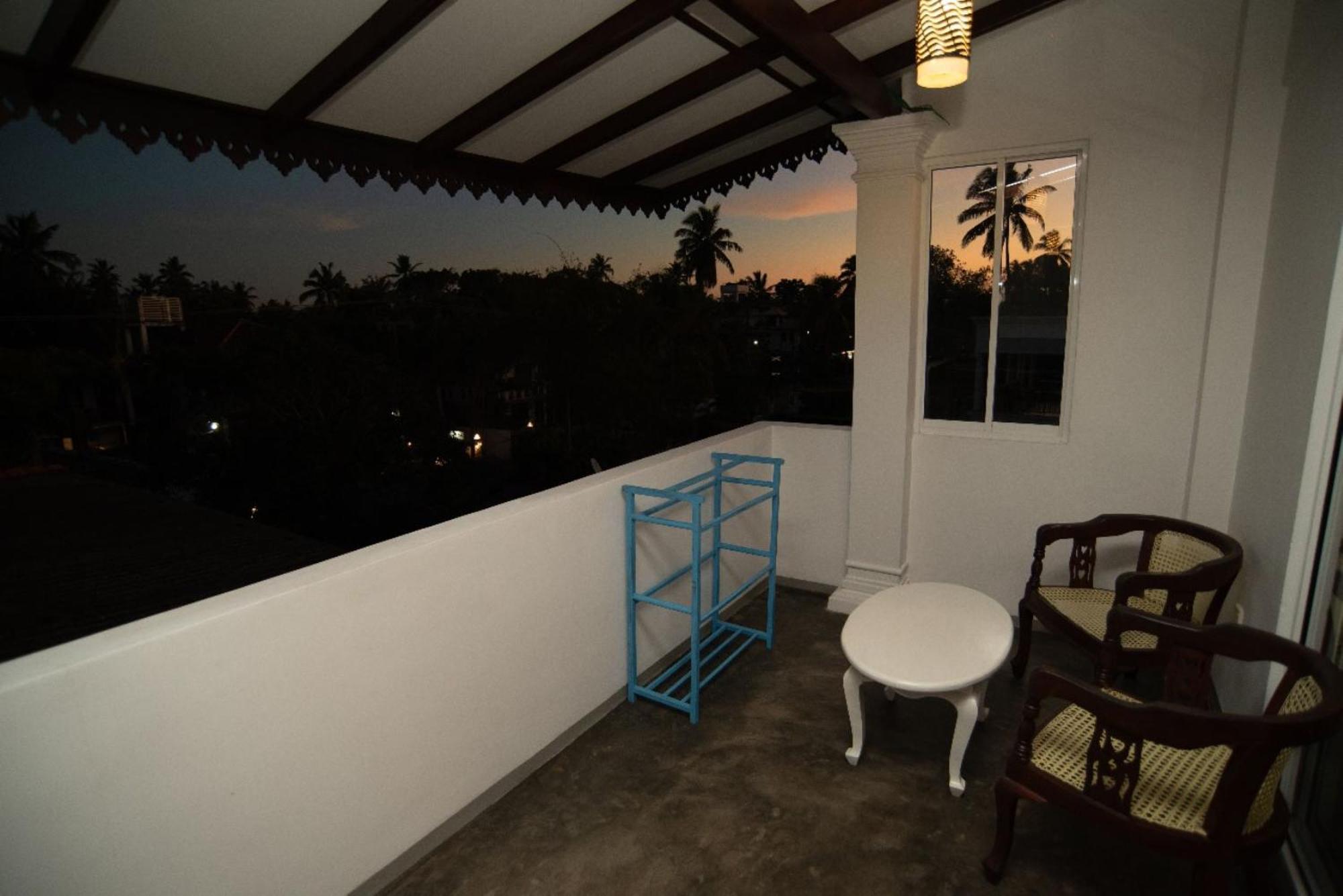 Villa Mihindi Hikkaduwa Buitenkant foto